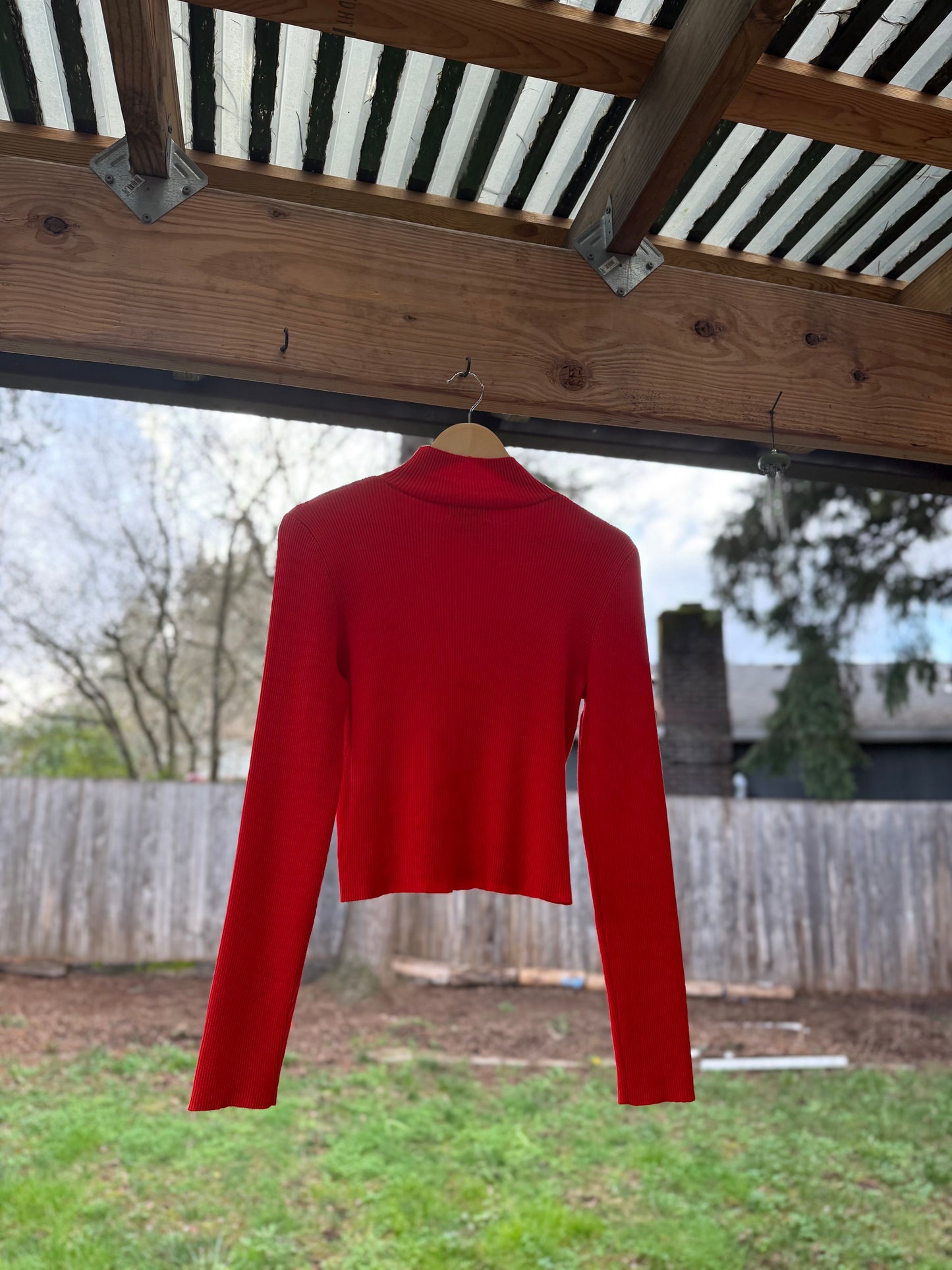 Calvin Klein Jeans Ribbed Mock Neck Crop Top