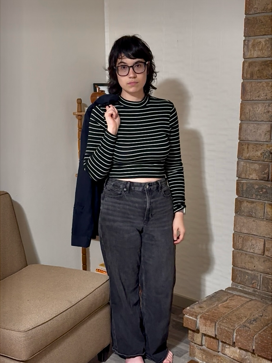 Divided by H&M Black & White Striped Long Sleeve Crop Top